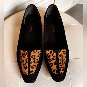 J.Renee Women’s Classic suede pointed toe leopard print loafers